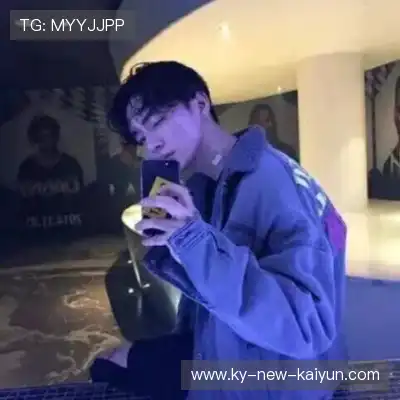 何凡菁