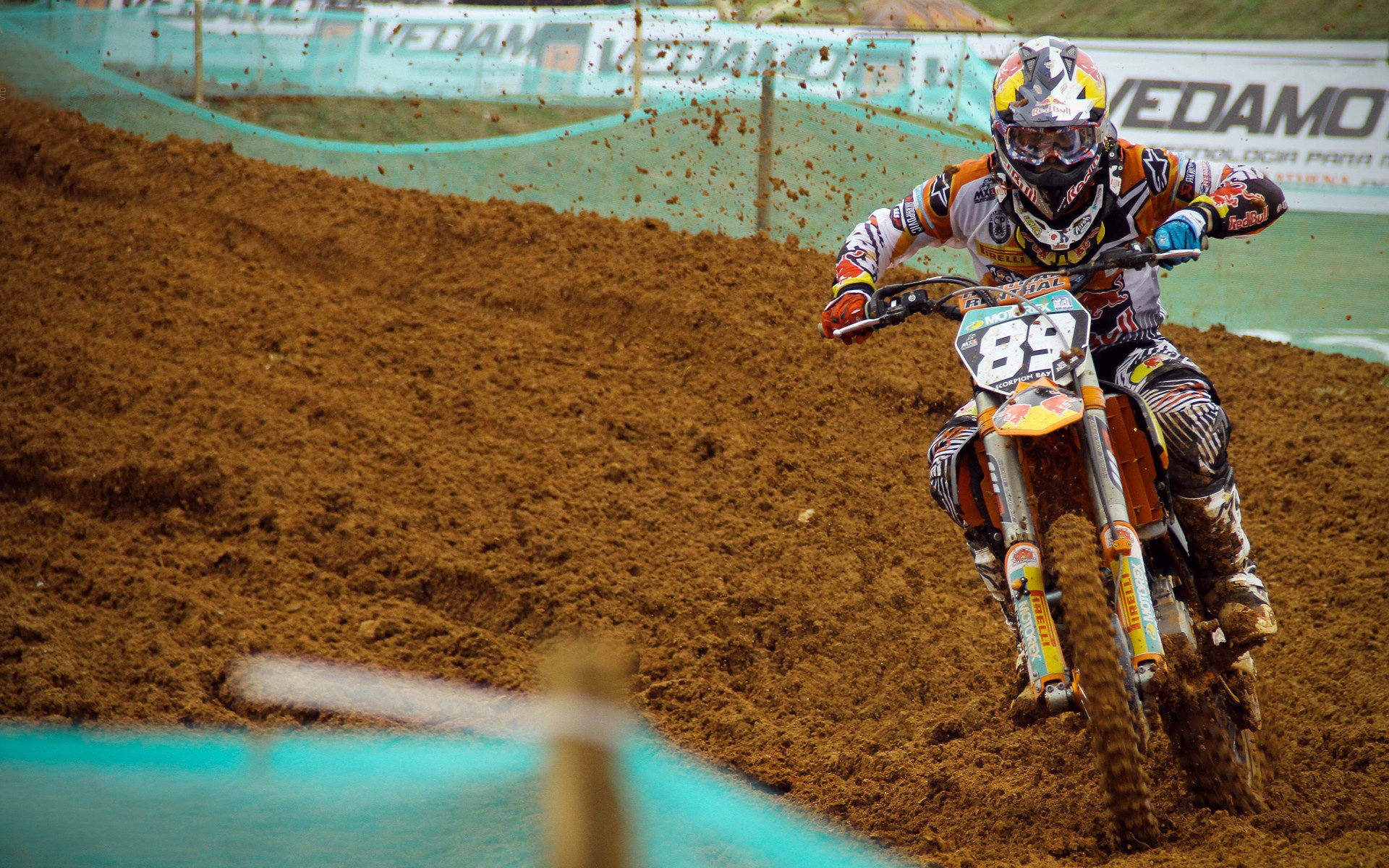 6-1！斯诺克国锦赛首位8强诞生：赵心童狂轰5连鞭，斯诺克国锦赛历届冠军